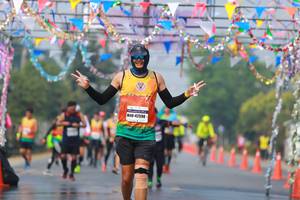 BIB: 42598
                            <button type="button" onclick="openModal(9895065)" class="btn btn-primary btn-sm float-right btn-popup" data-toggle="modal" data-target=".modal-high-quality">
                        <i class="fas fa-shopping-cart"></i> Add to Cart
                    </button>
                                            <button type="button" onclick="isThisMe(9895065, true)" class="btn btn-success btn-sm float-right btn-popup btn-isme hidden" data-toggle="tooltip" data-placement="bottom" title="นี่คือรูปของคุณใช่ไหม คลิกที่นี่เพื่อเอาเข้าอัลบั้ม">
                        <i class="fas fa-plus"></i> Add to album
                    </button>
                    <button type="button" onclick="isThisMe(9895065, false)" class="btn btn-warning btn-sm float-right btn-popup btn-isnotme hidden">
                        <i class="fas fa-ban"></i> Remove from album
                    </button>